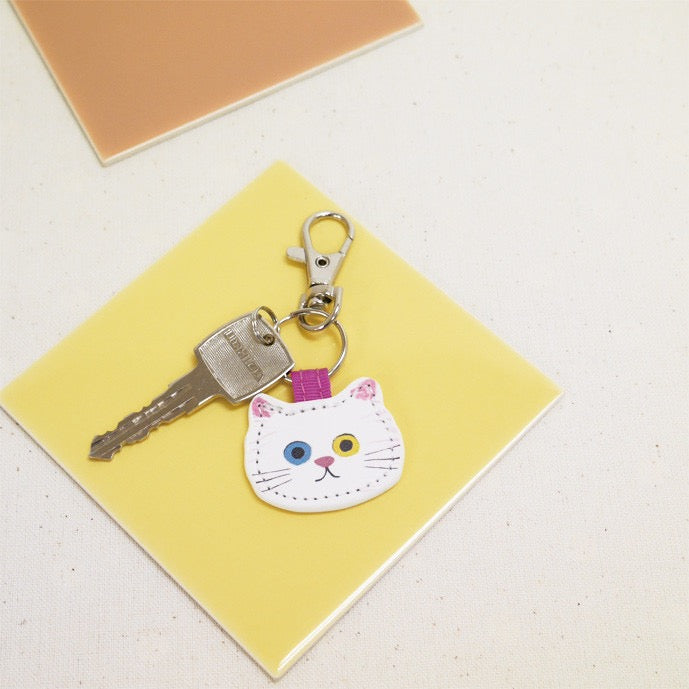 Cat keychain
