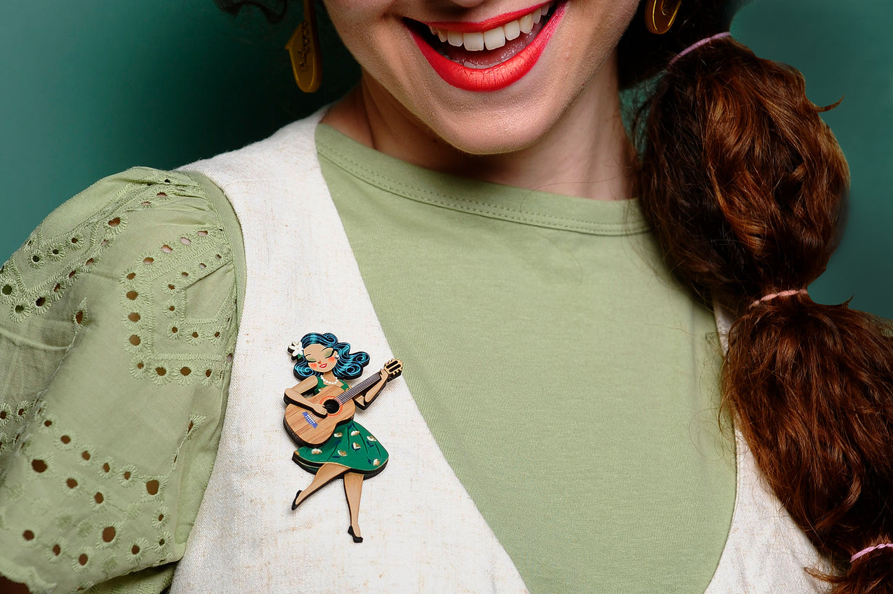 Laliblue Girl playing Guitar Brooch