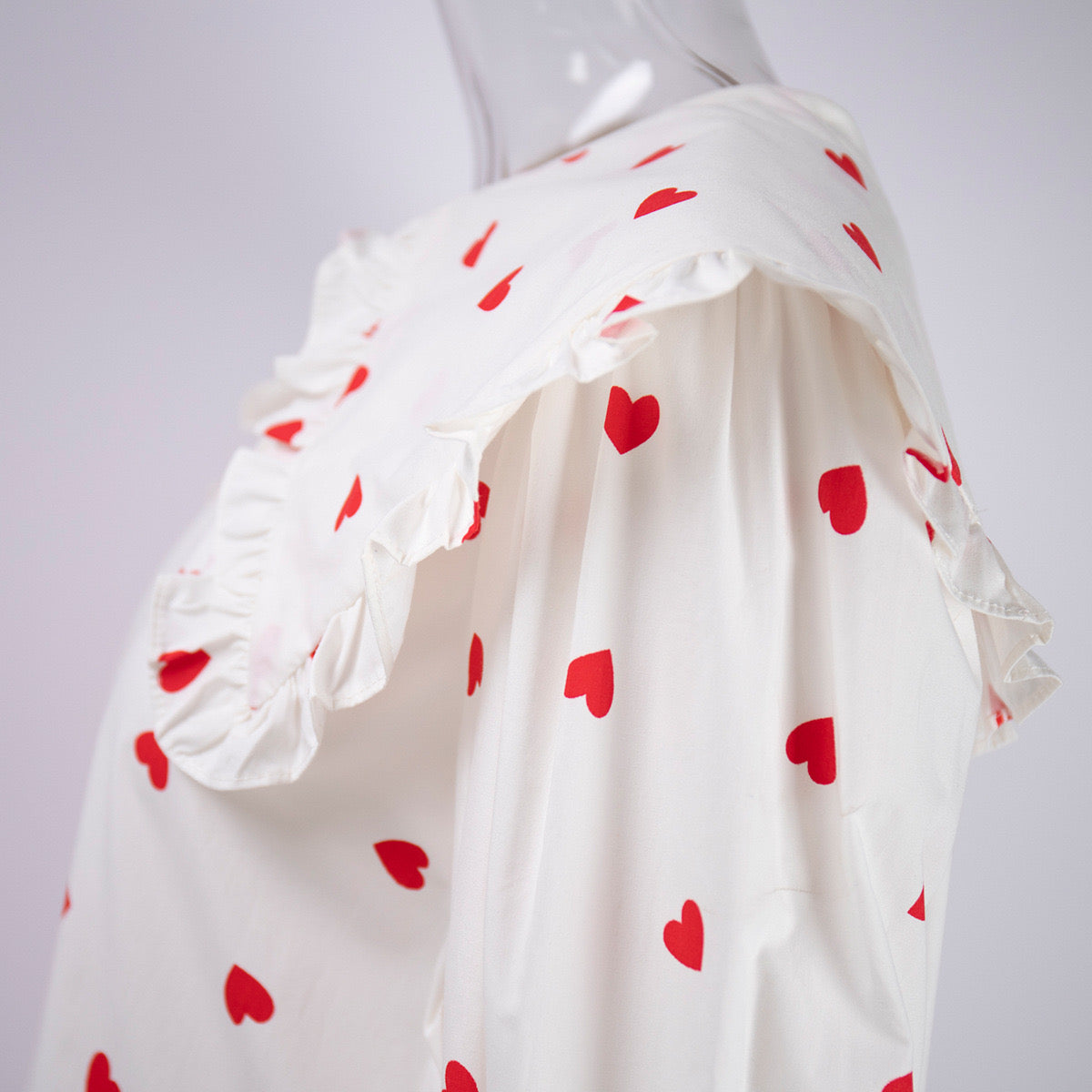 Heart Print Big Peter Pan Collar shirt