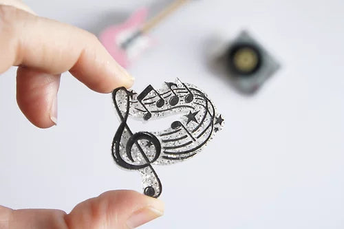 Laliblue guitar brooch set