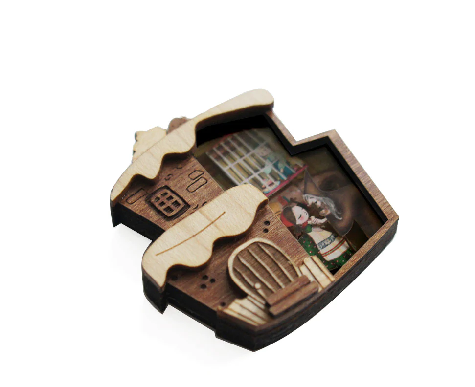 Hansel and Gretel Brooch by Laliblue