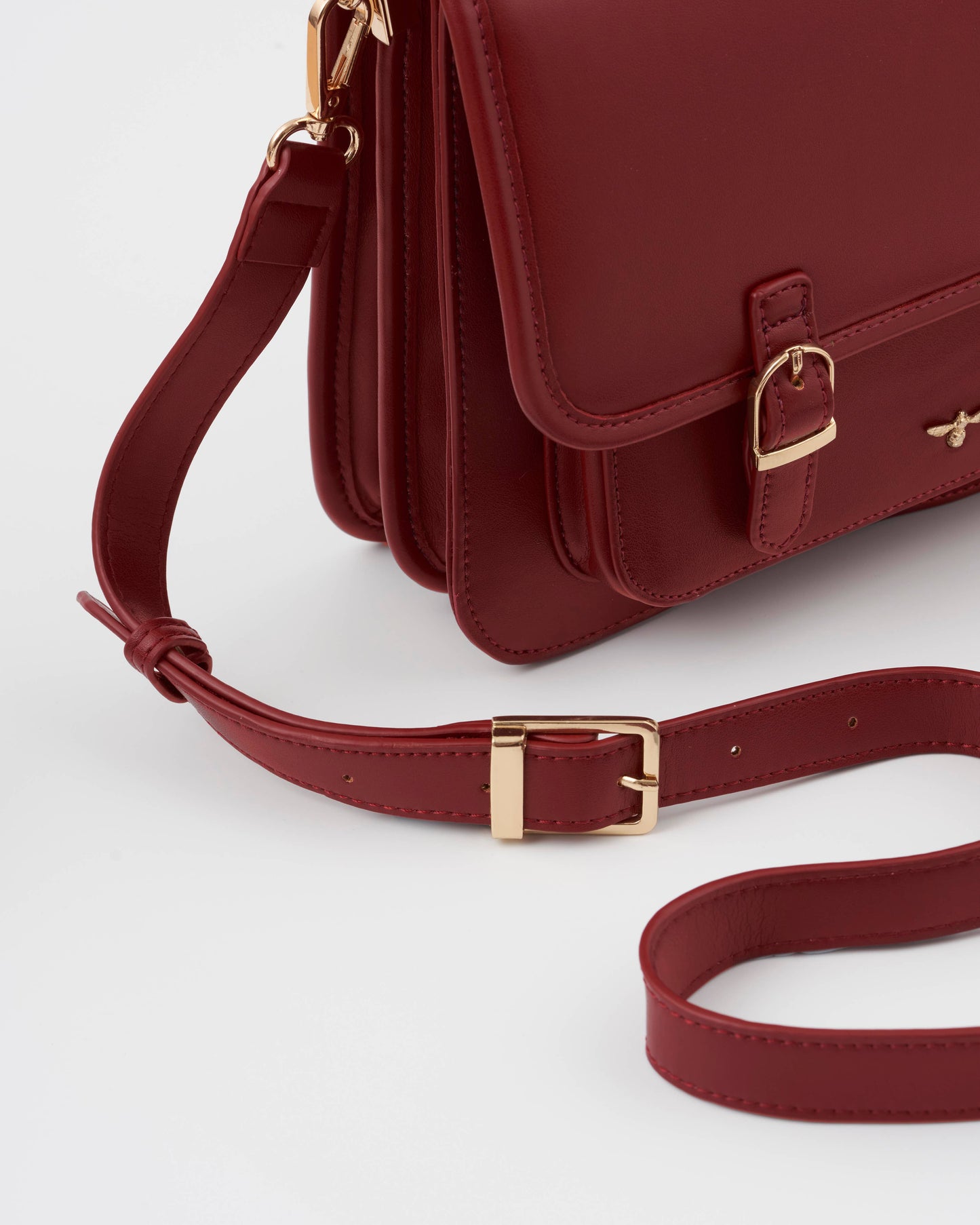 FABLE Running Bunny Satchel