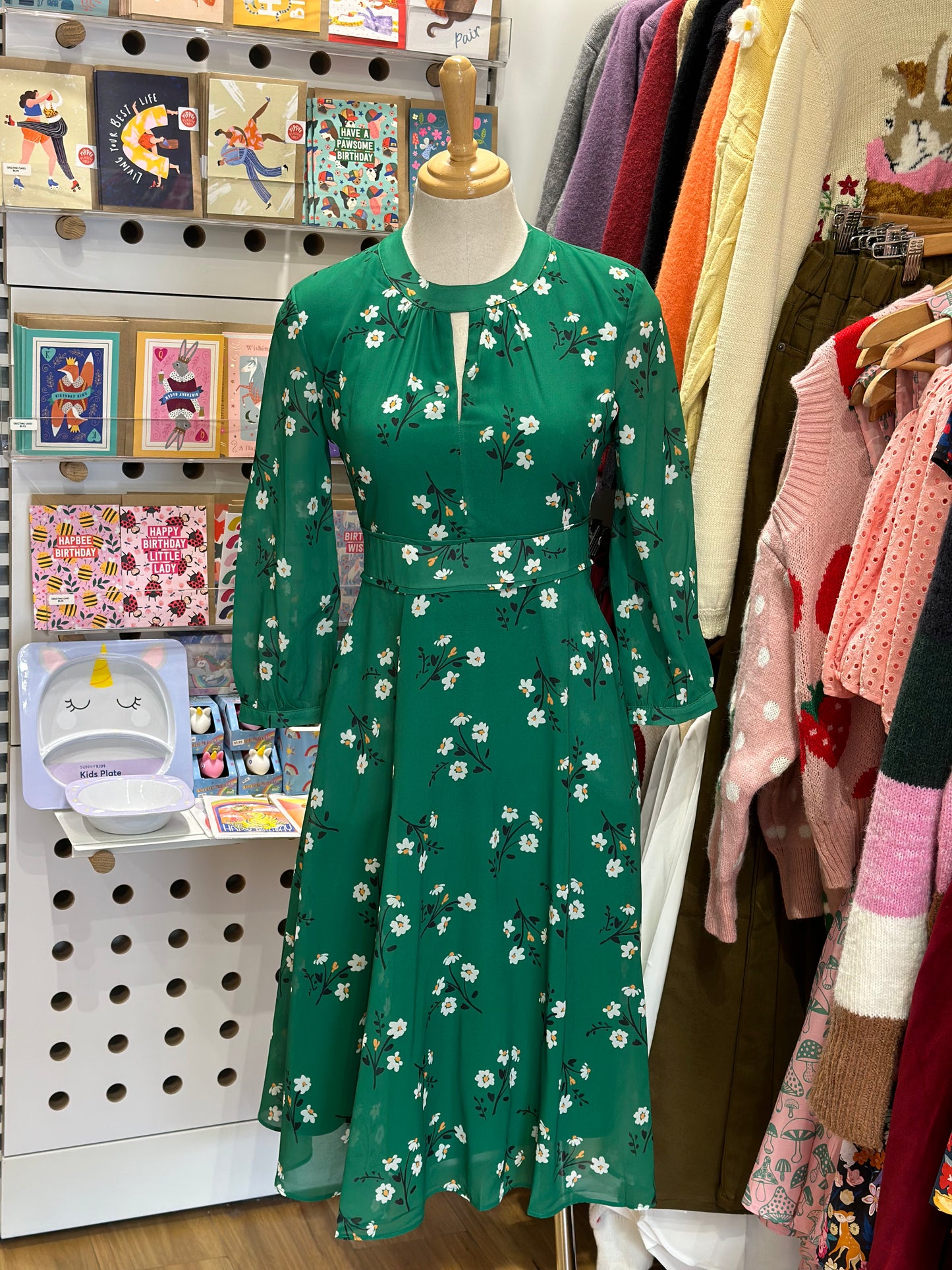 Mia Dress - Daisy