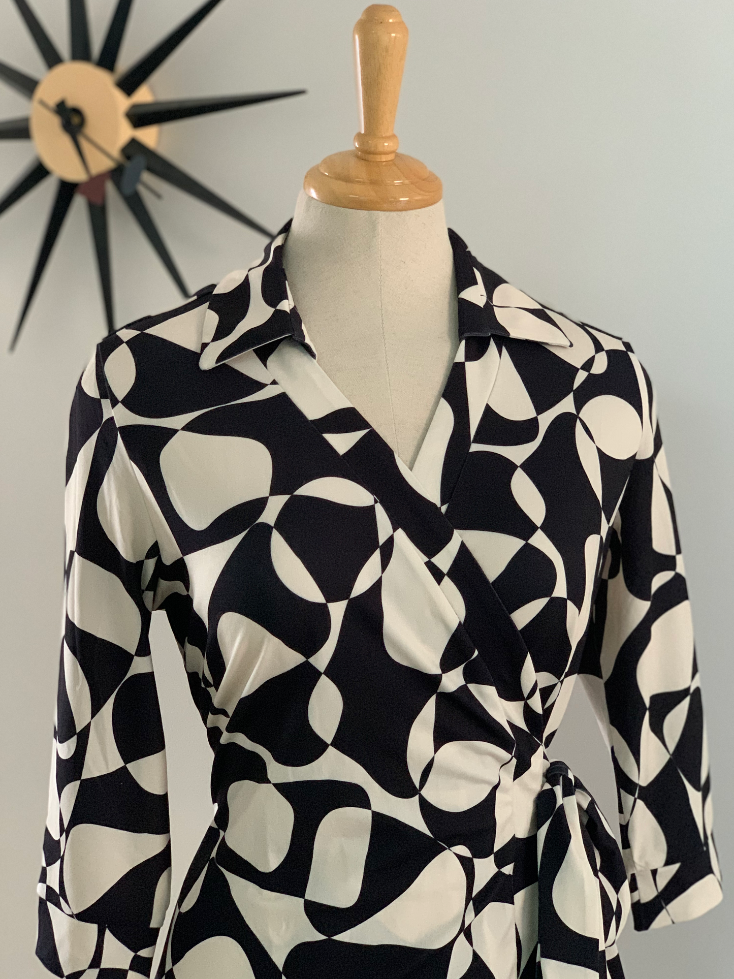 Bella Wrap Dress - Cropped Shape