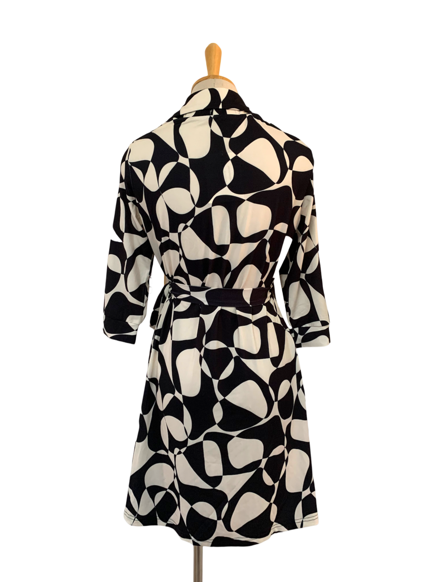 Bella Wrap Dress - Cropped Shape