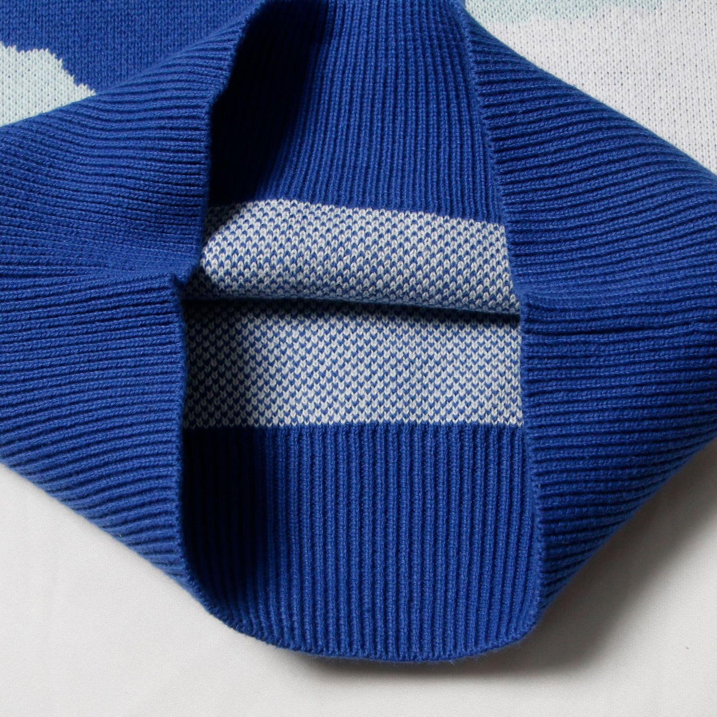 The clouds kids vest (Low in stock/ 5&6 yrs old)