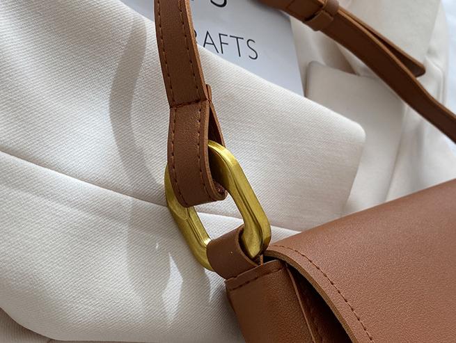 Crossbody Bag - Brown