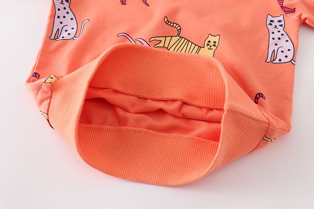 Cats in a group kids pullover (Low in stock/ 6&7 yrs old)