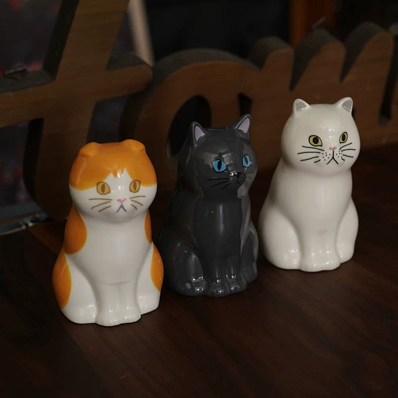 Cat ceramic hand-made Vase