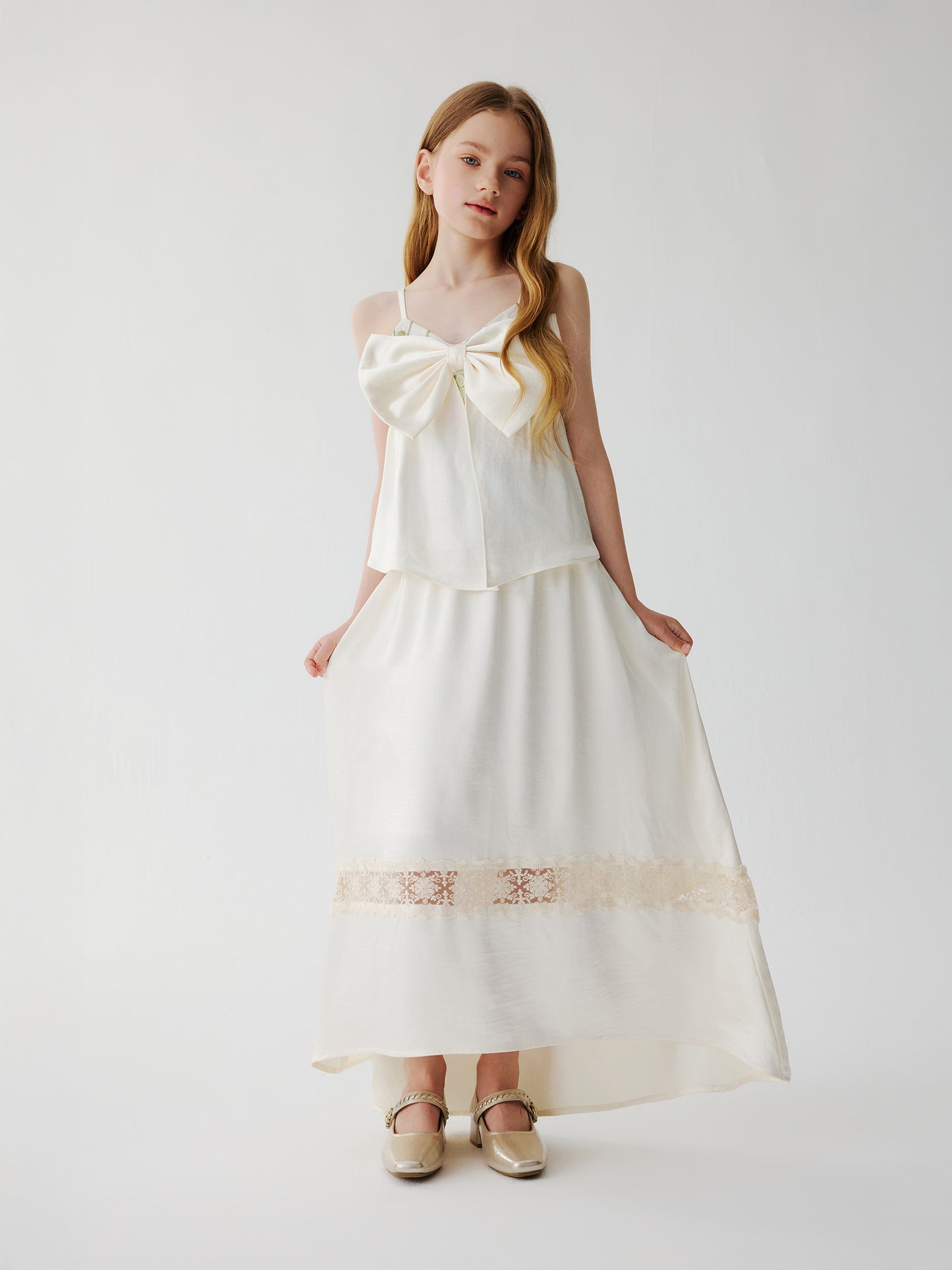 Pearl Lace Maxi Skirt
