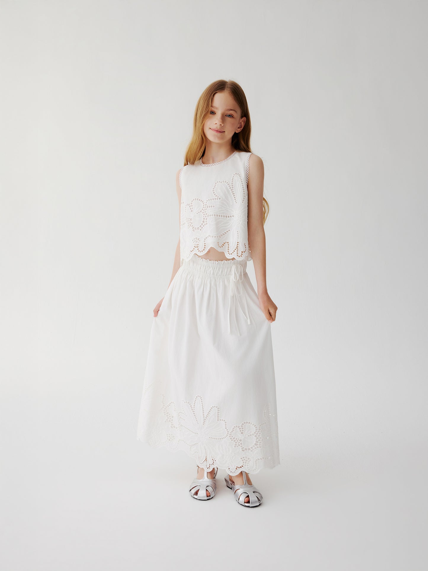 Chloe Eyelet Maxi Skirt (white)