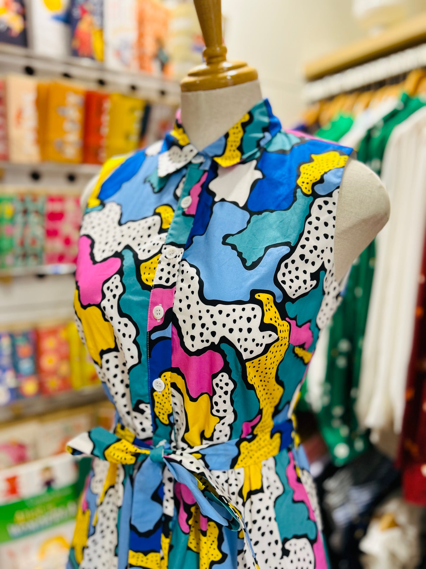 Great Adventure Dress - Vibrant 90s