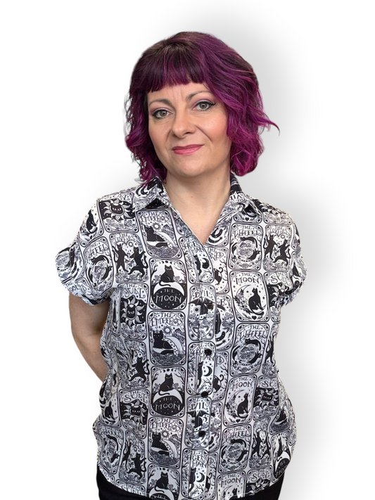 Essential collar shirt - tarot cats