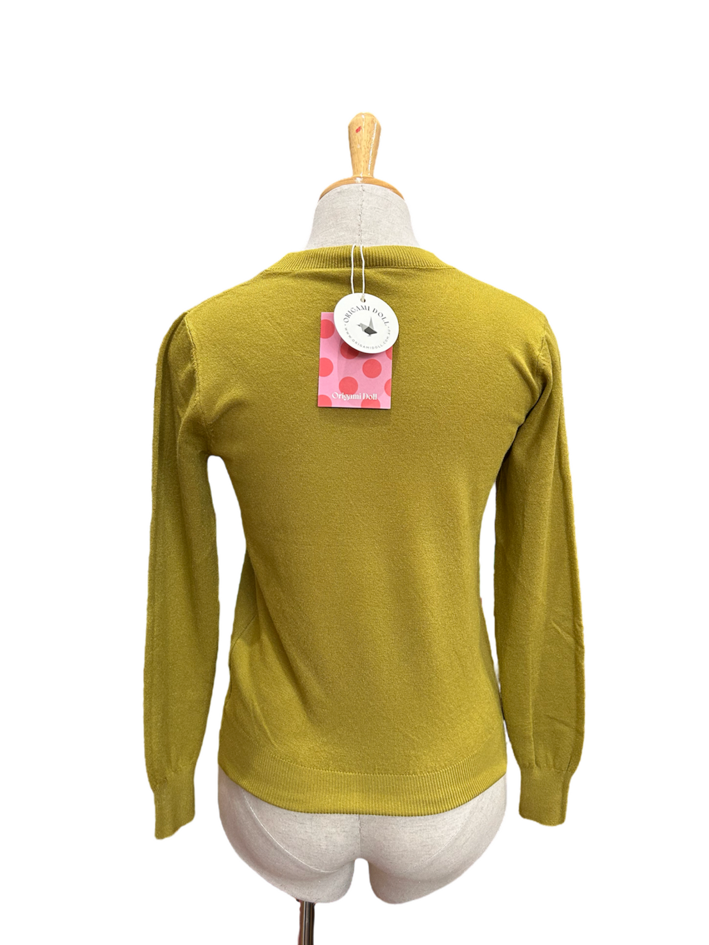 Essential Round Neck Pullover (6 Colours Available)