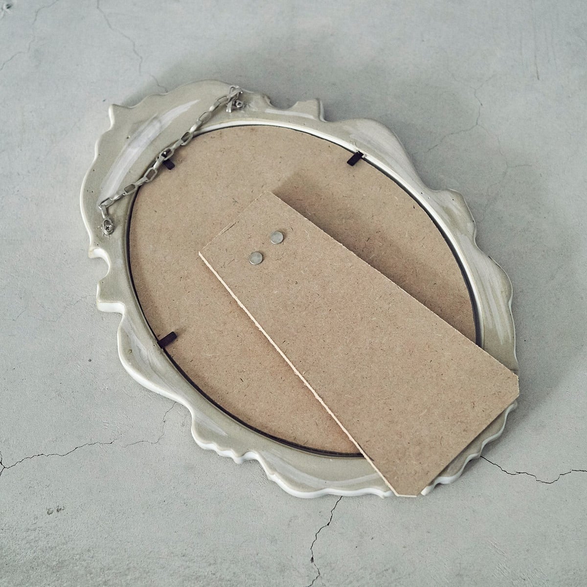 Oval Ornament Vintage Frame
