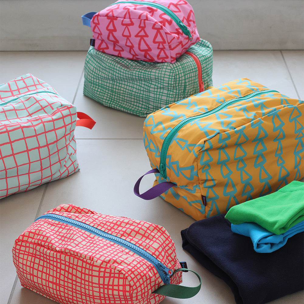 Goma Pouch Pre-order – shipping on March 18th March