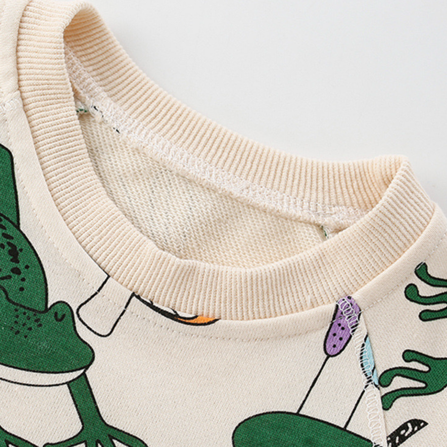 Frog in the pond Kids pullover
