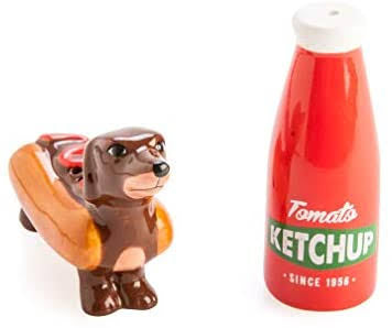 Salt and pepper set Sausage dog and ketchup