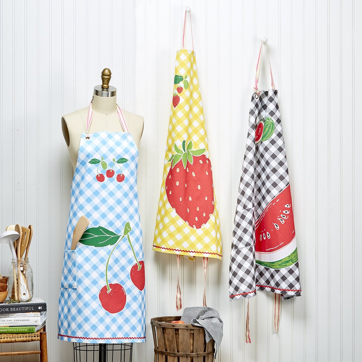 Fruit apron in basket (Newtown Pickup Only)