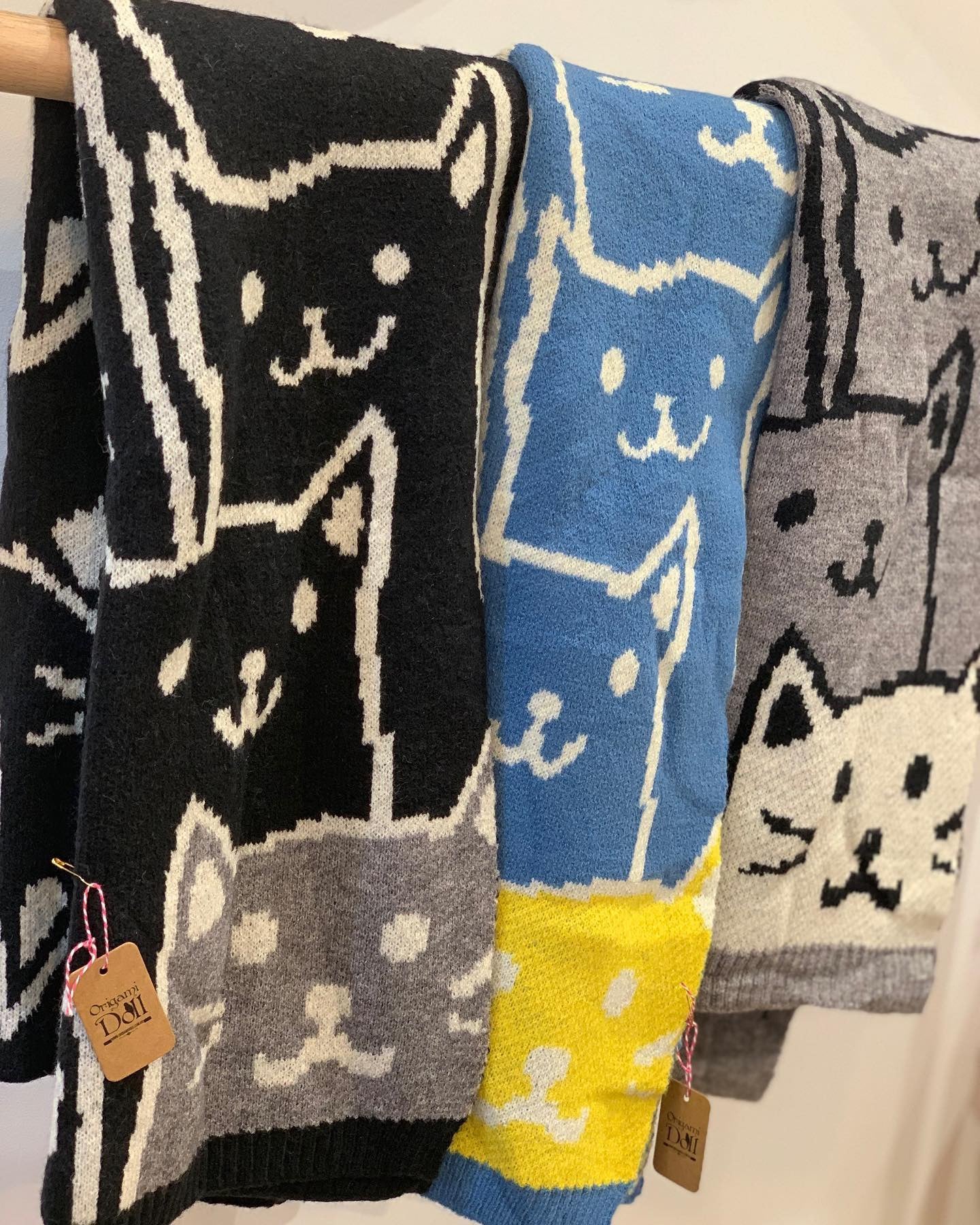 Wool Blend Cat Scarf